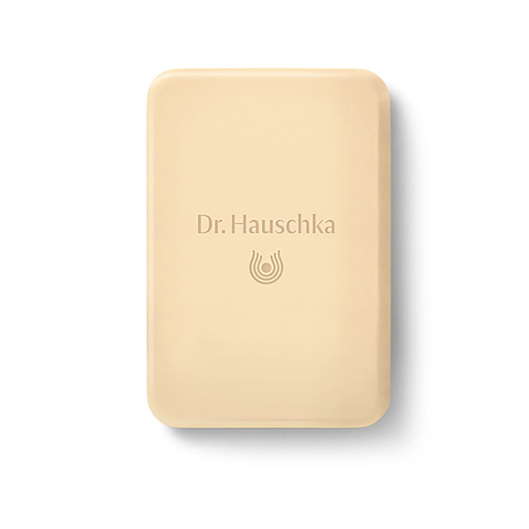 Dr. Hauschka  Essentiels de l’hiver. 