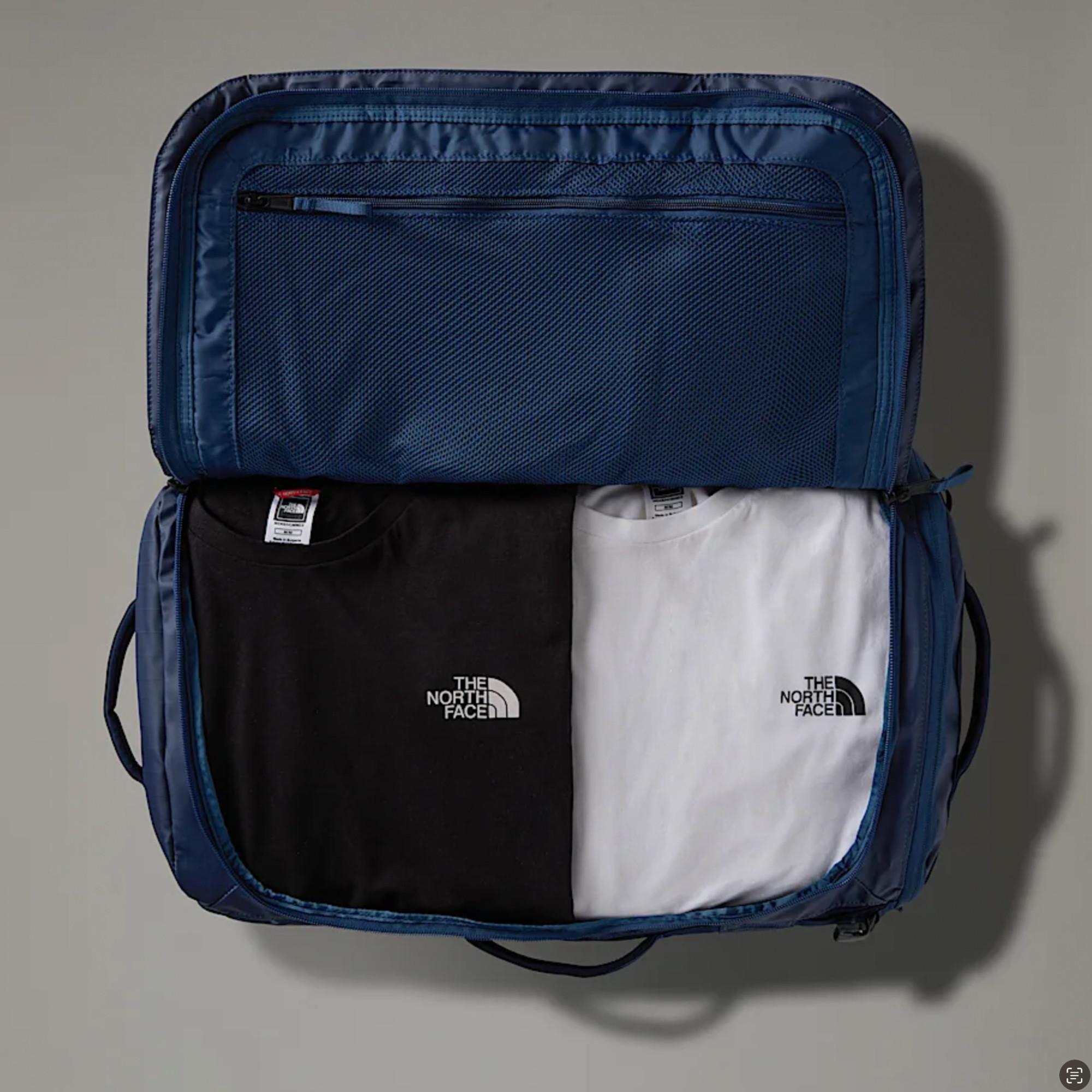 THE NORTH FACE BASE CAMP VOYAGER DUFFEL Duffle Bag\n 