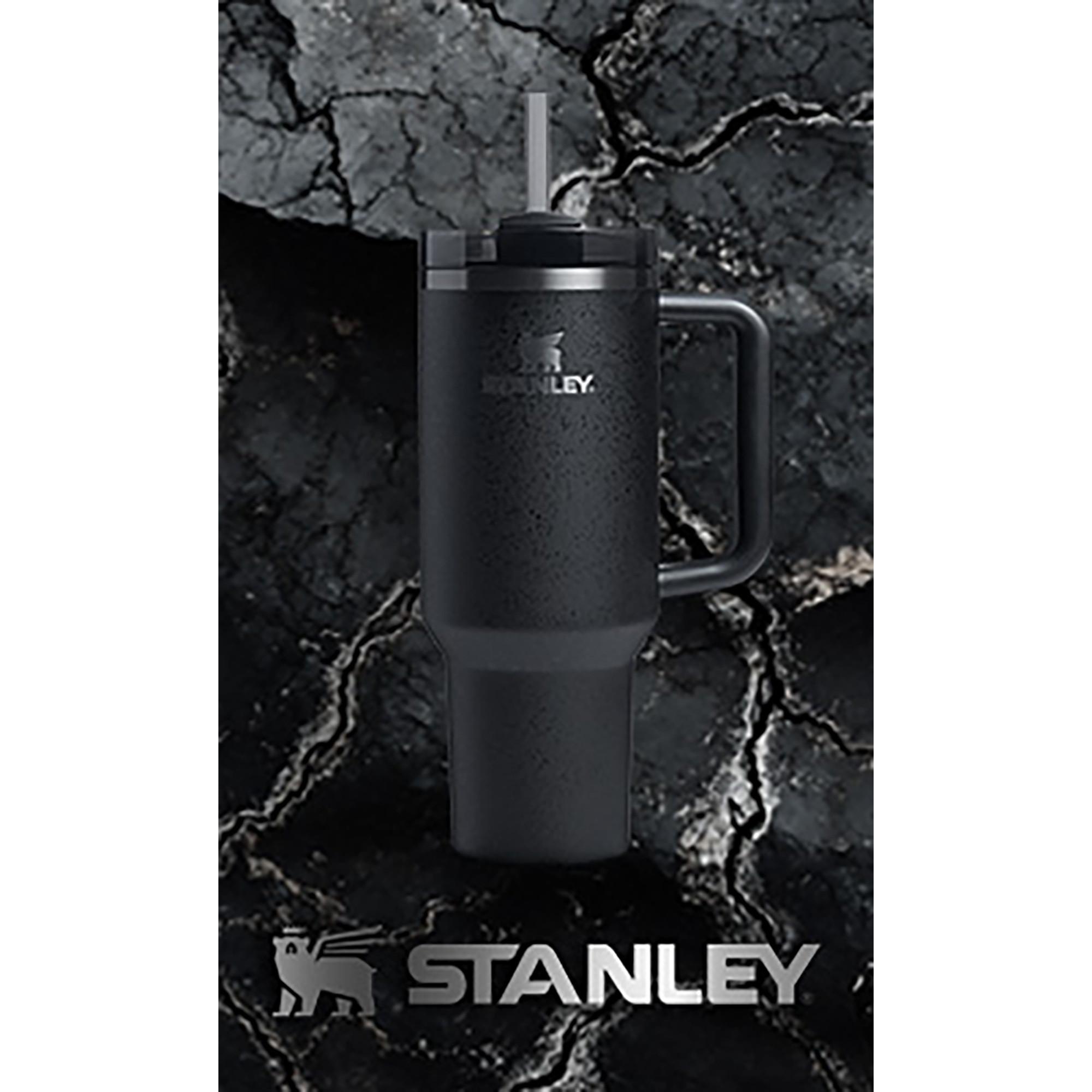 Stanley 1913 Isolierbecher Quencher FlowState™ 