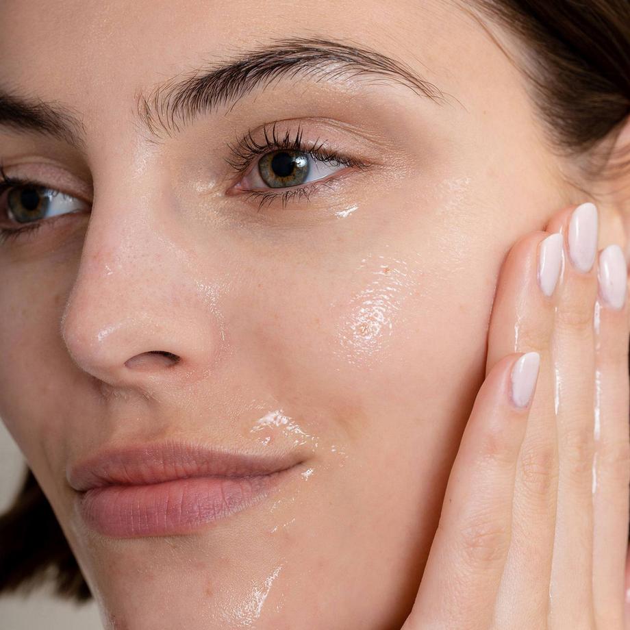 La Rosée  Gelée Micellaire Démaquillante Ultra-Douce Aux Hydrolats Floraux Bio 