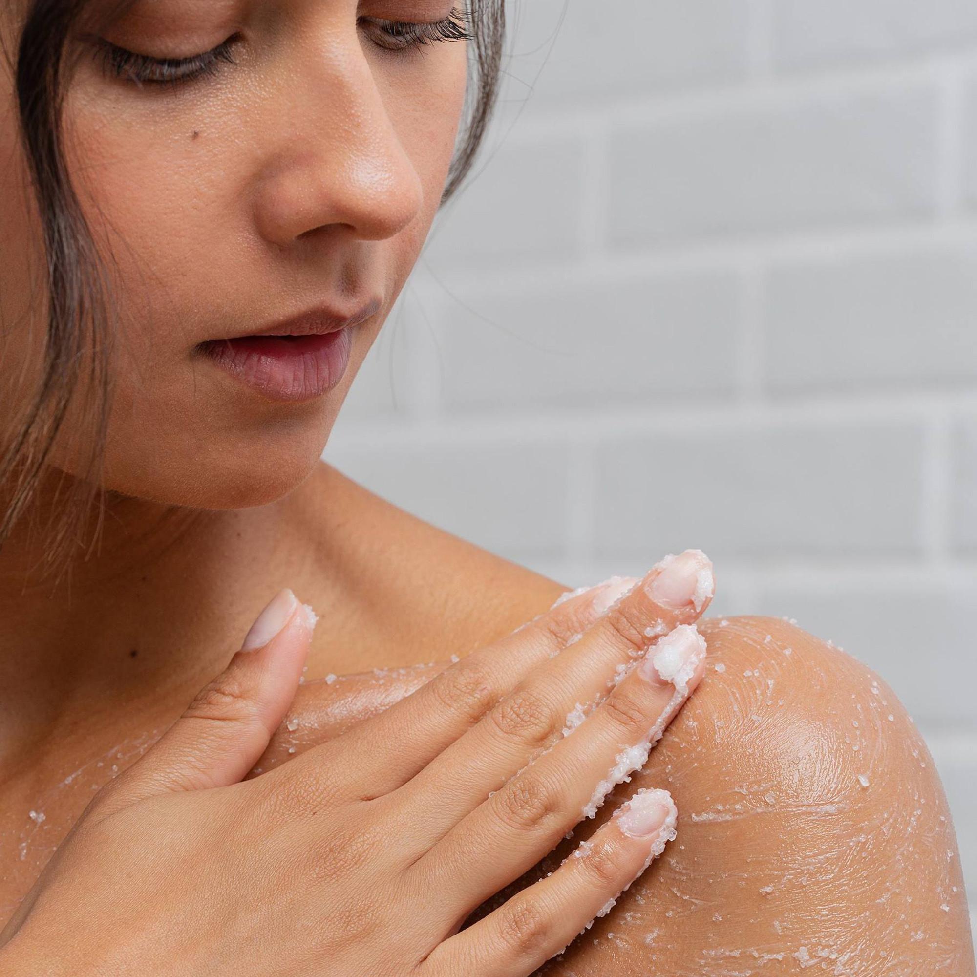 La Rosée  Nährendes Körperpeeling mit Zucker und Bio-Pflanzenölen - Nachfüllbar  