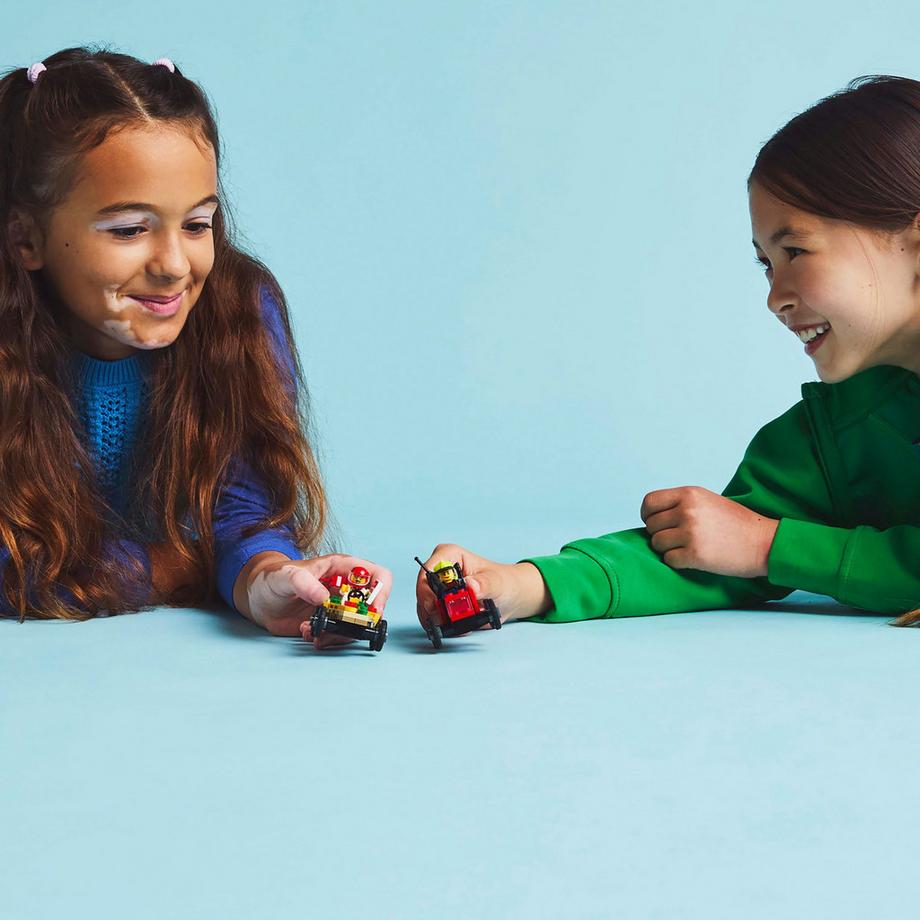 LEGO®  60458 Pack veicoli da corsa: pizzaiolo contro pompiere 