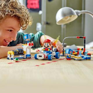 LEGO®  72035 Mario Kart™ – Garage de Toad 