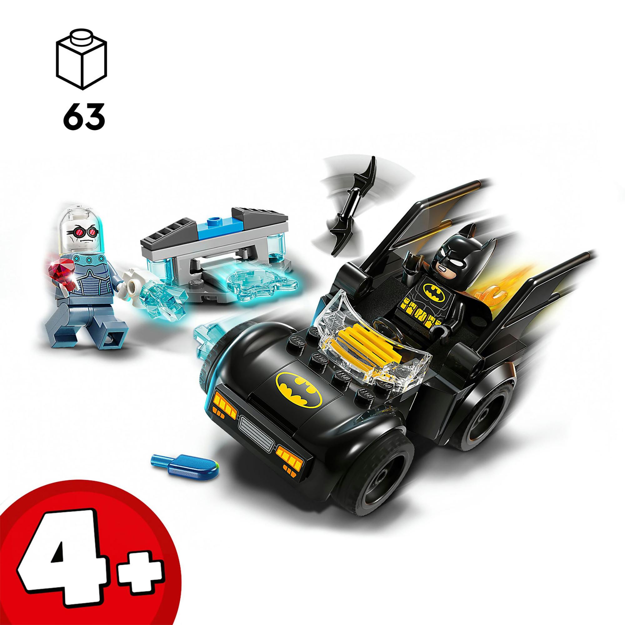 LEGO®  76301 Batman™ e Batmobile™ contro Mr. Freeze™ 