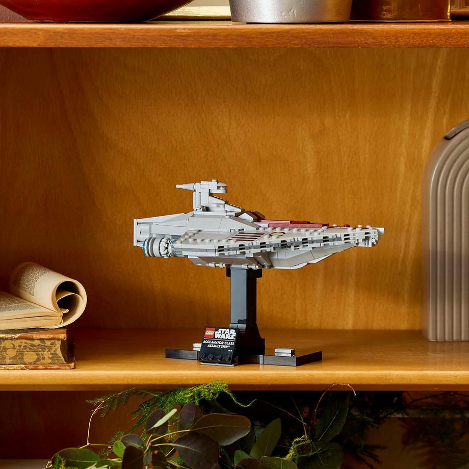 LEGO®  75404 Assault Ship™ der Acclamator-Klasse 