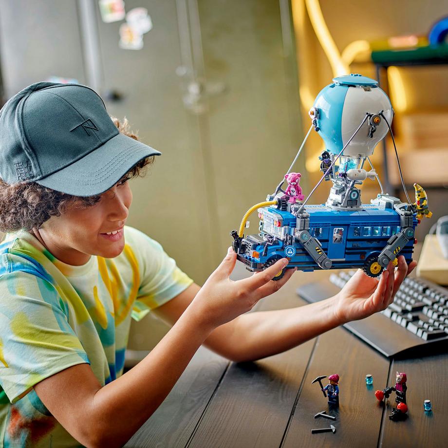 LEGO®  77073 Schlachtenbus 