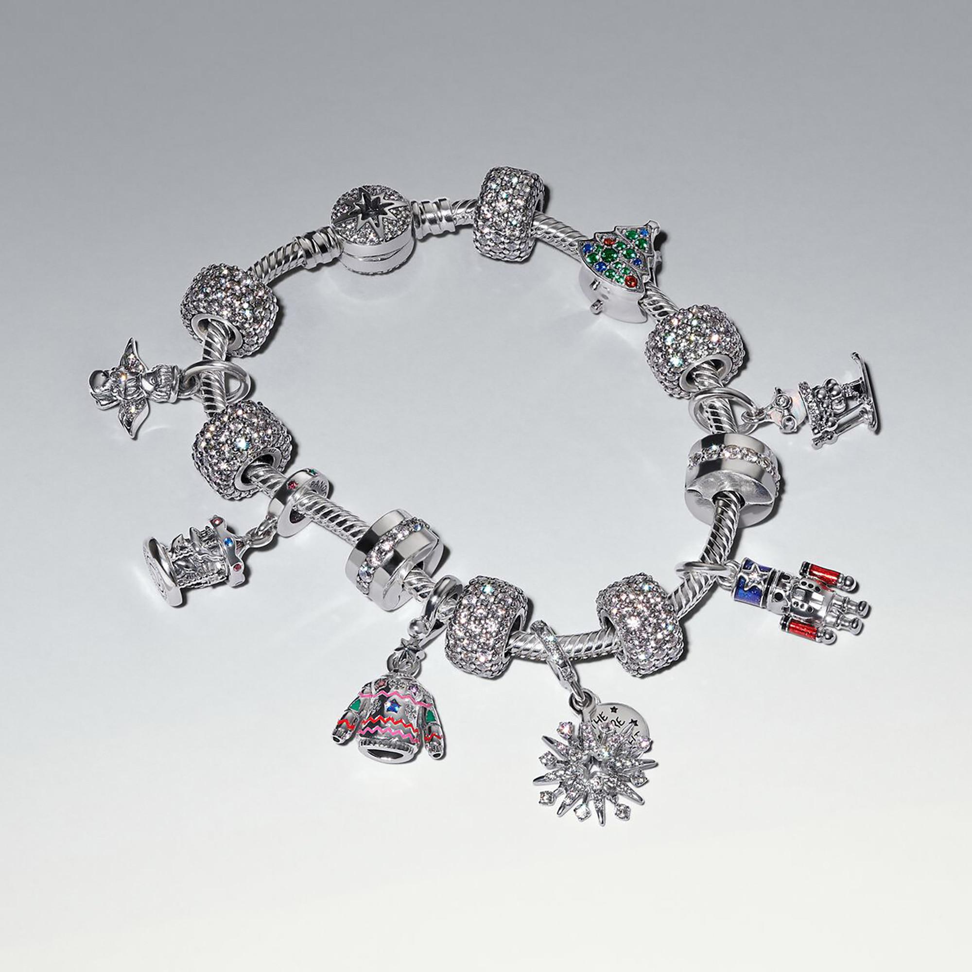 PANDORA Pandora Moments Charm 