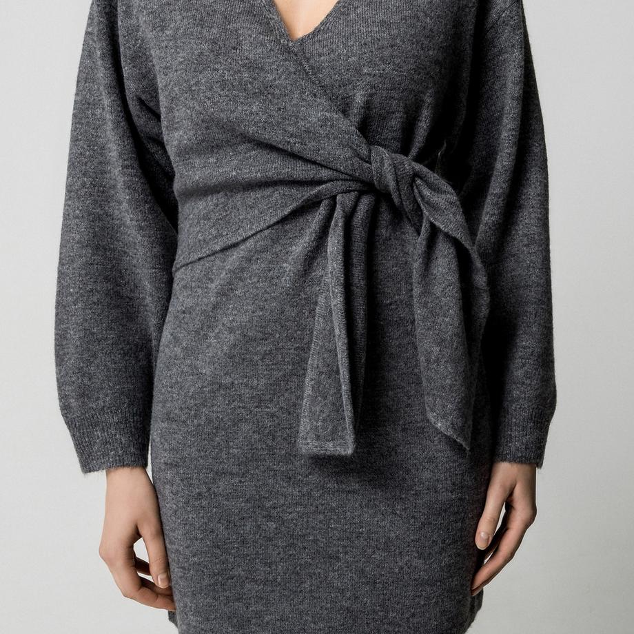 EDITED Strickkleid Bindegürtel  