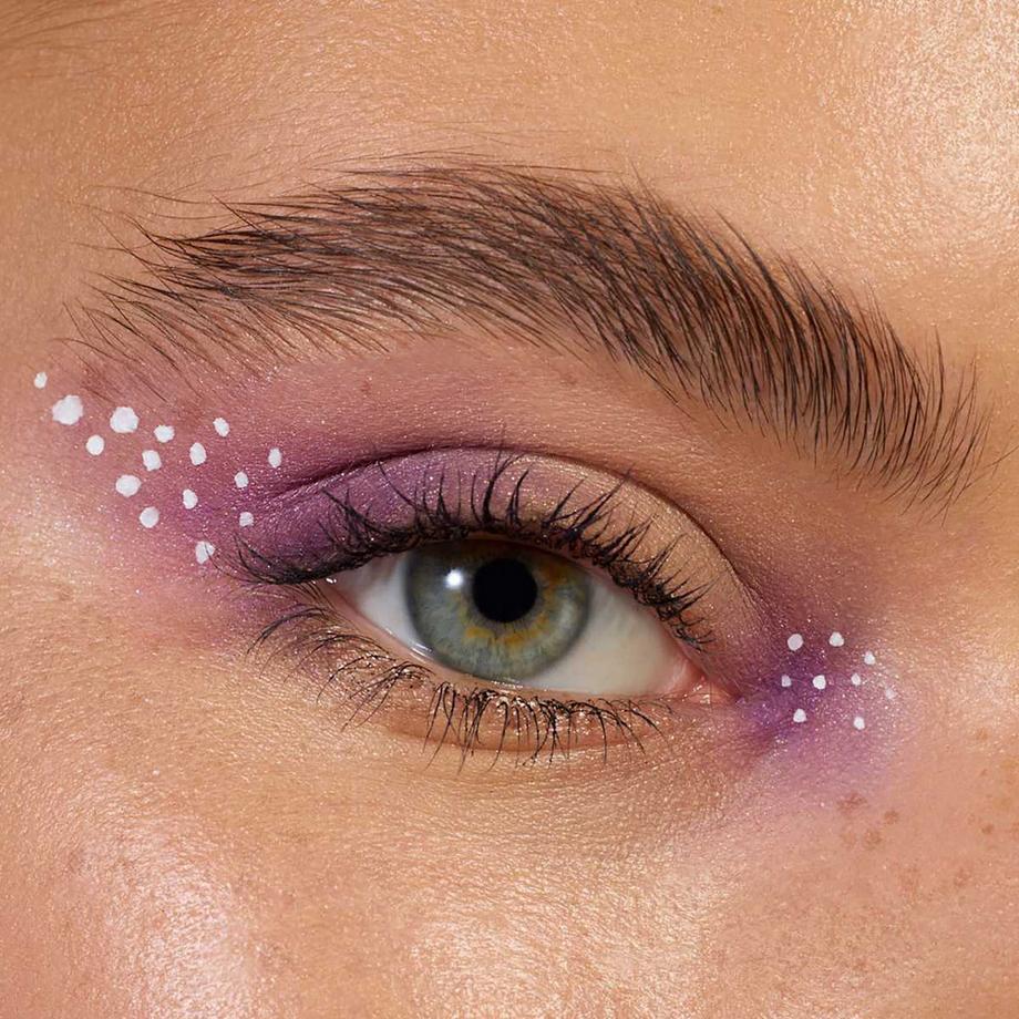 essence COLOUR it! Liquid Eyeliner 