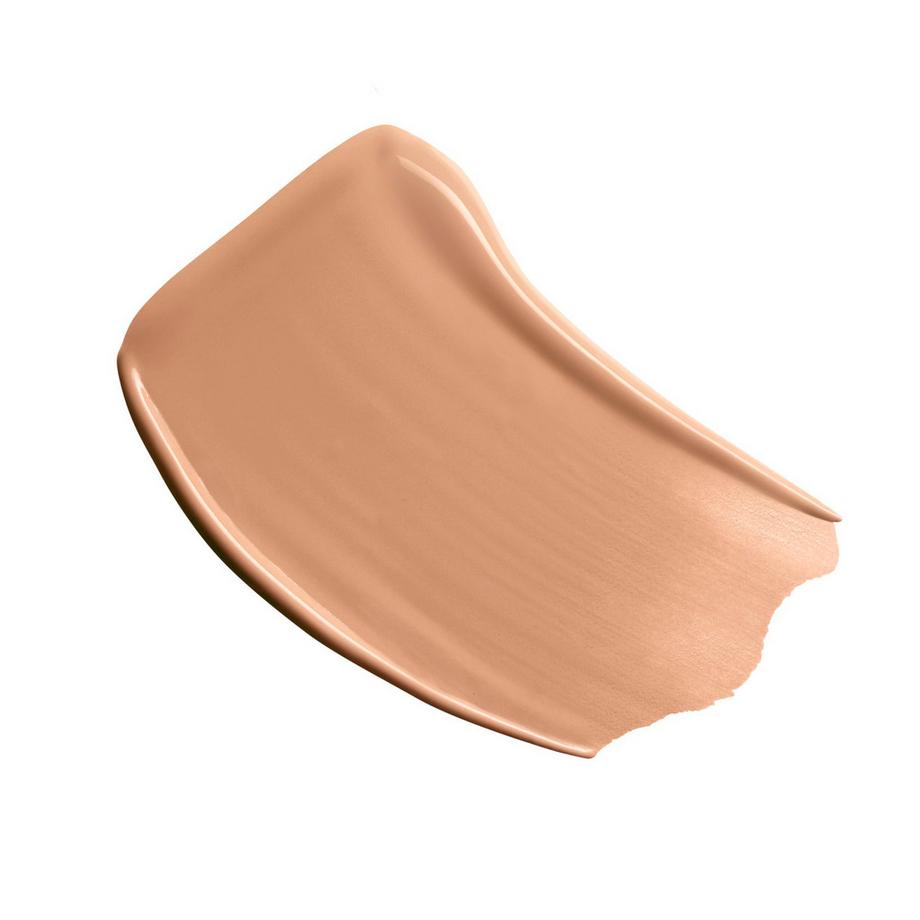 CHANEL ULTRA LE TEINT VELVET FOUNDATION MIT WEICHZEICHNEREFFEKT. SAMTIG-MATTES FINISH. 