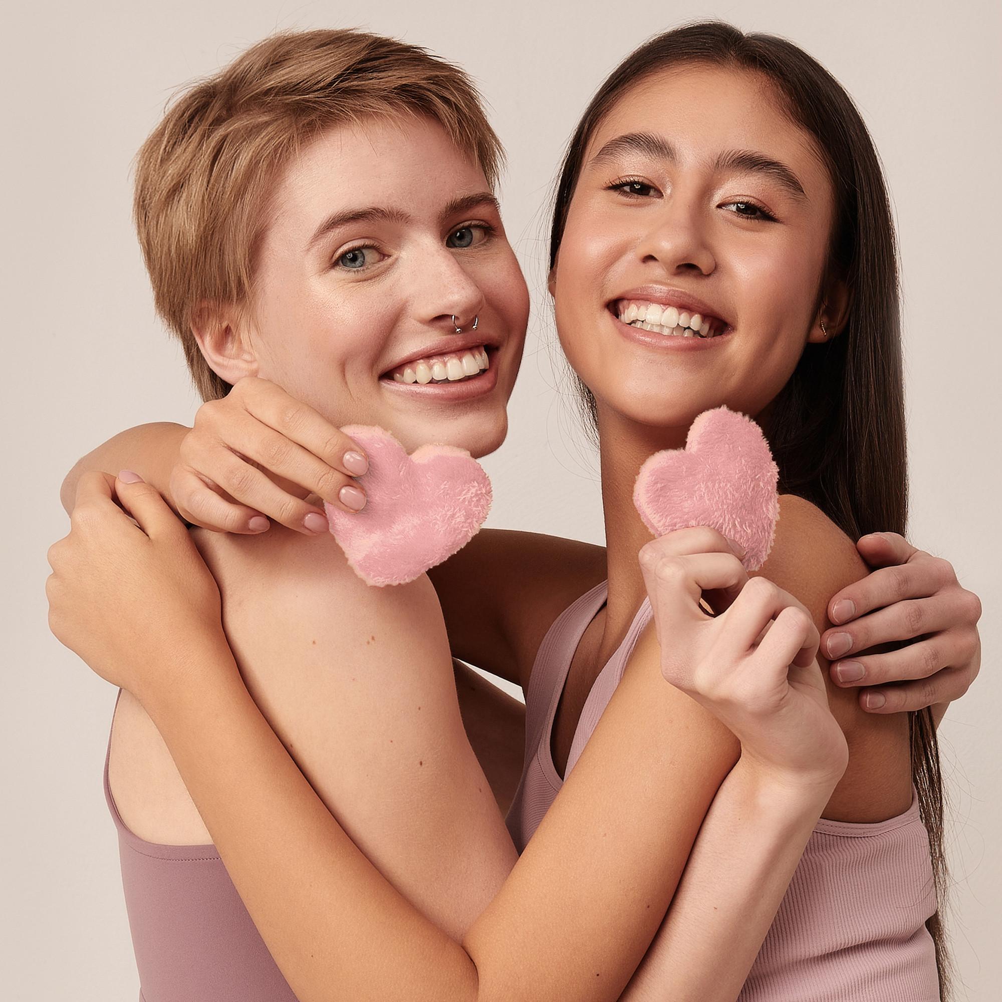 GLOV Glov Heart Shape Reusable Pads Wiederverwendbare Kosmetikpads in Herzform 