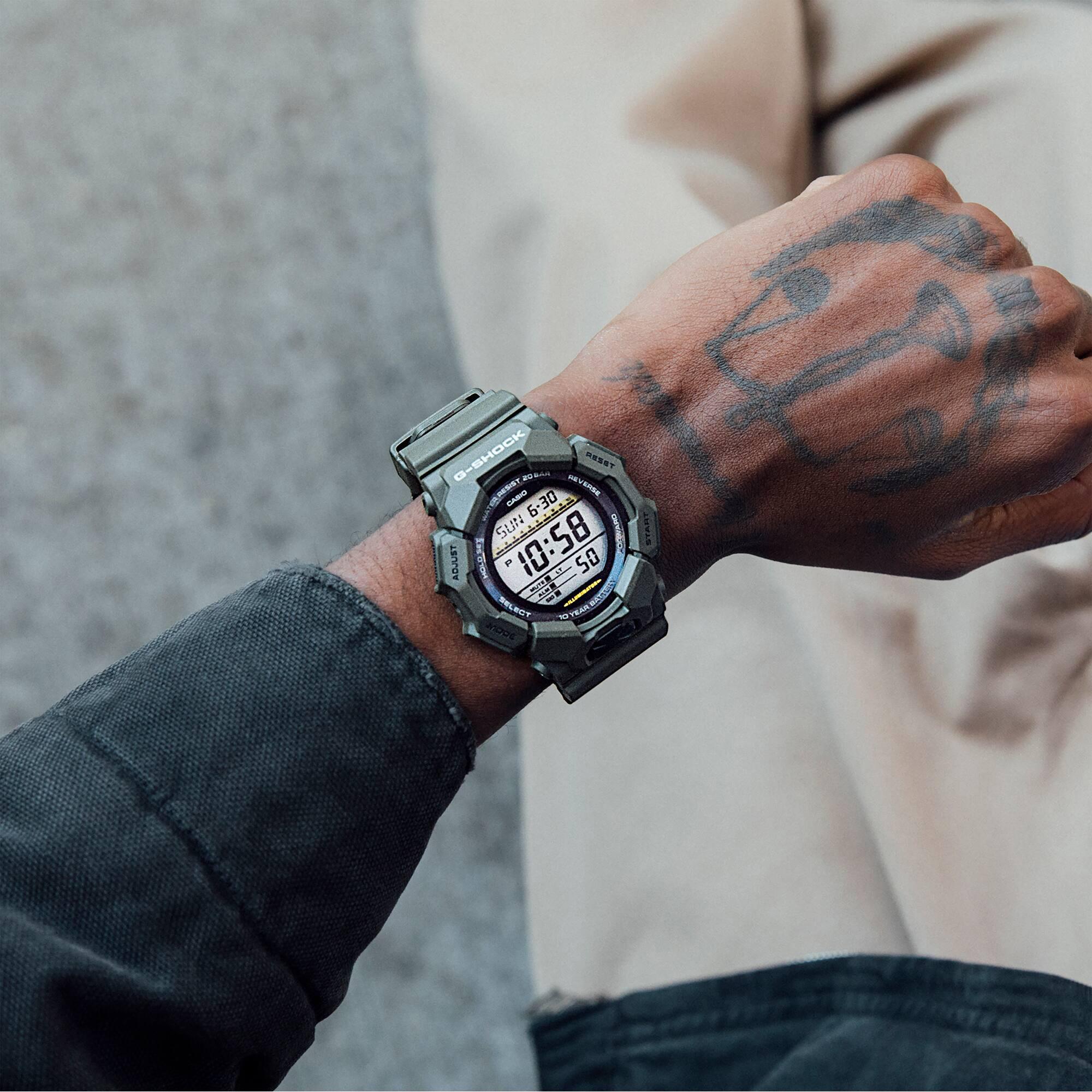 CASIO G-SHOCK Classic Montre numérique 