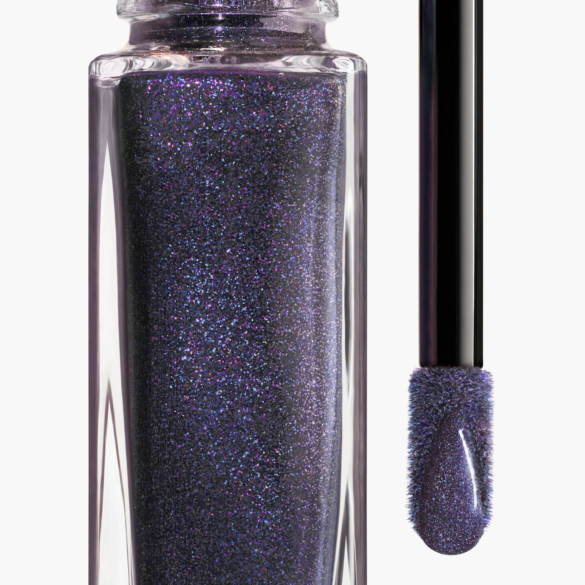 CHANEL W4 OMBRE PREMIÈRE  47 XMAS24 OMBRE À PAUPIÈRES LIQUIDE LONGUE TENUE 