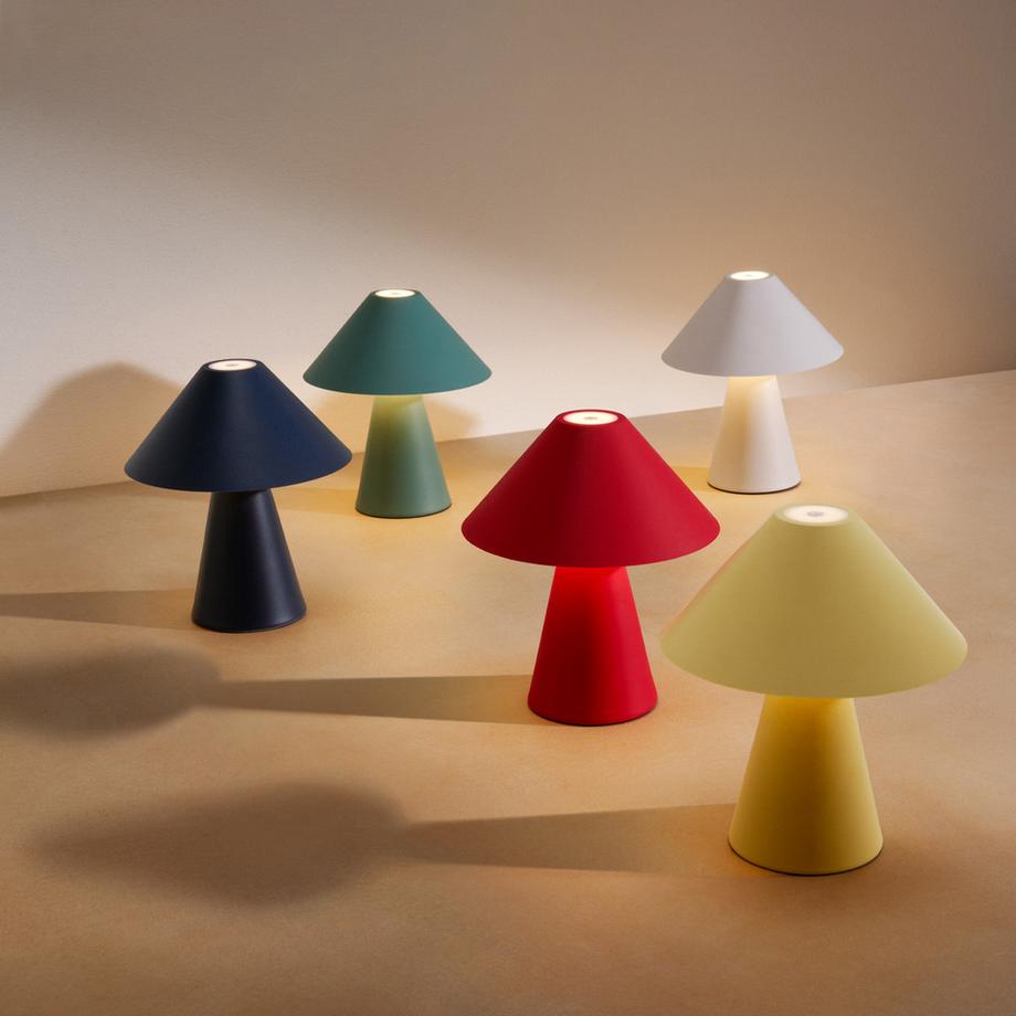 Manor Lampada da tavolo a LED BORMIO klein 