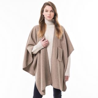 Manor Woman  Poncho 