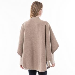 Manor Woman  Poncho 