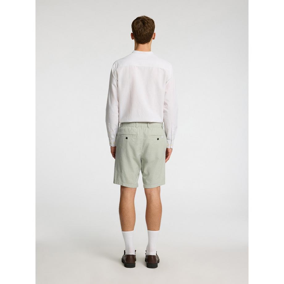 SELECTED Brody Short en Lin  
