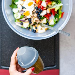 WESTMARK Shaker per condimento per insalata Mix-Ei 