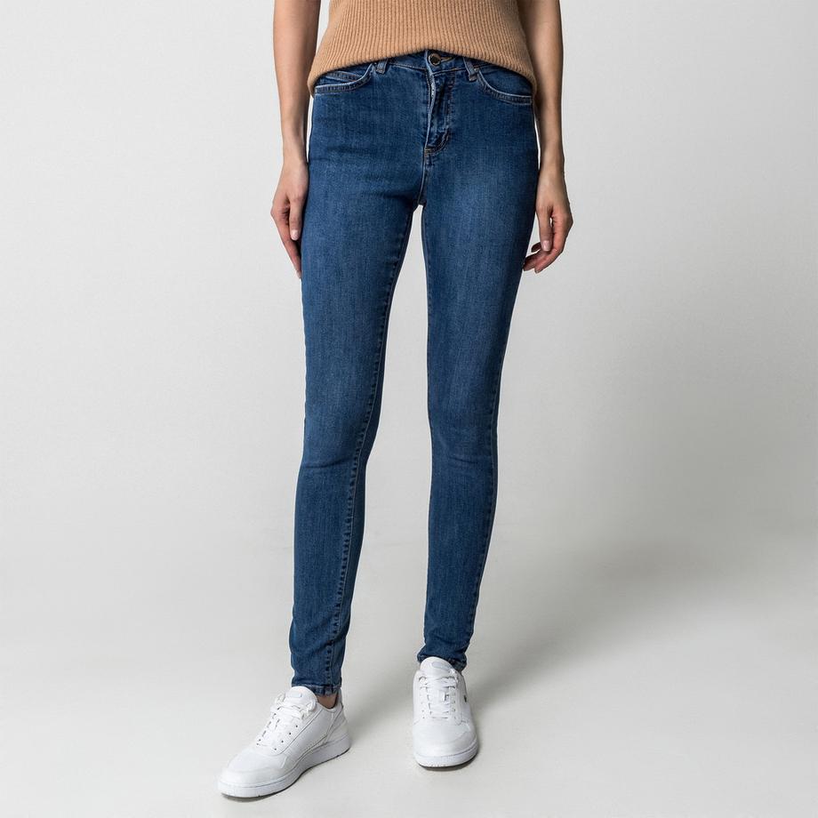 Manor Woman Slim Fit Jeans  