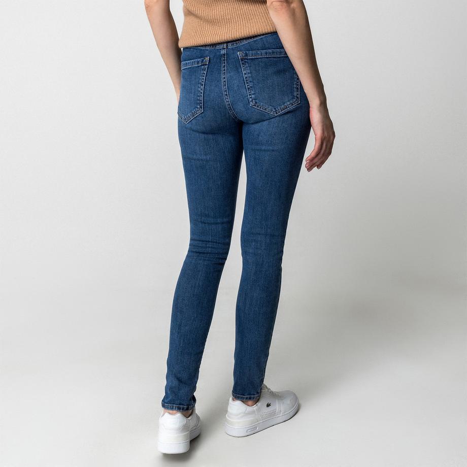 Manor Woman Slim Fit Jeans  