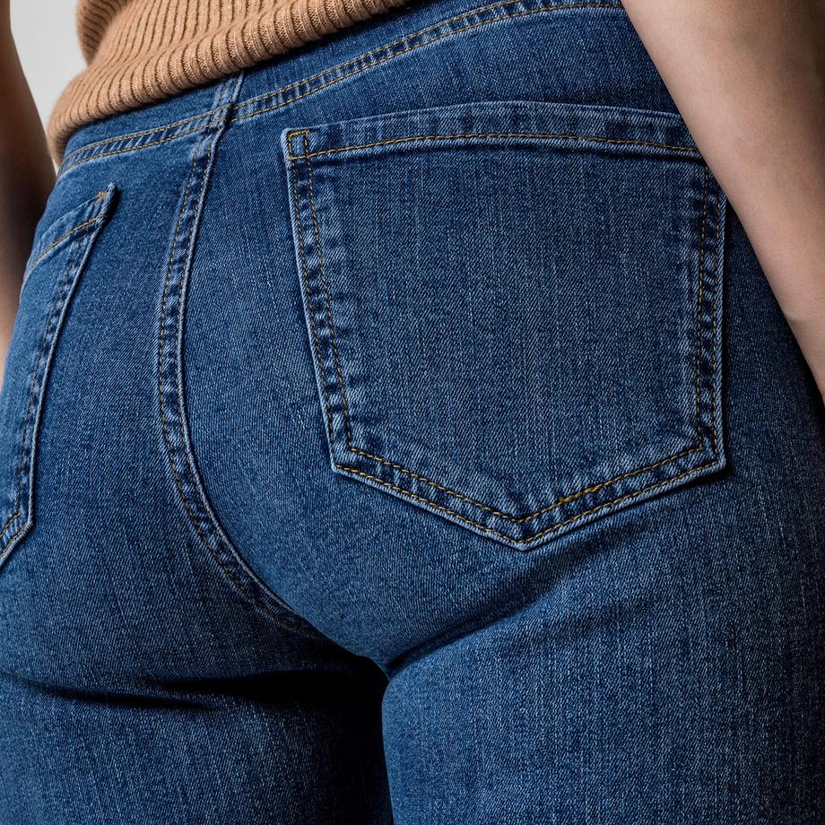 Manor Woman Slim Fit Jeans  