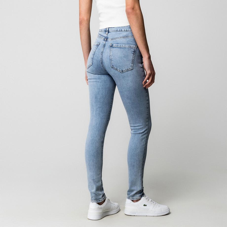 Manor Woman Slim Fit Jeans  