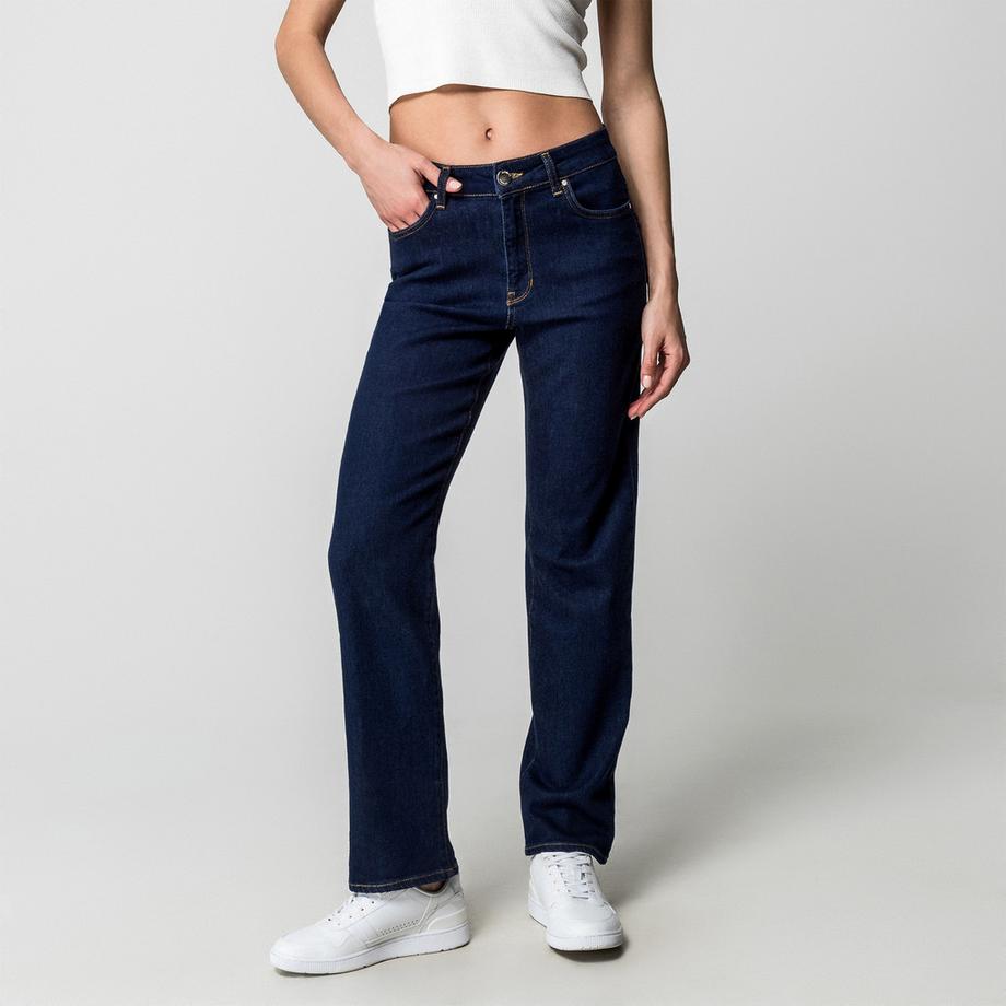 Manor Woman Jeans Straight Leg Fit  