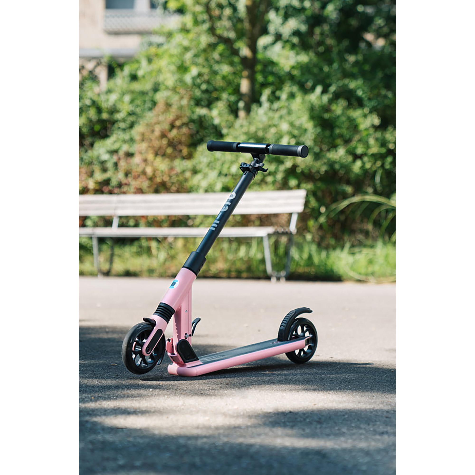 micro Sprite Suspension Scooter für Asphalt 