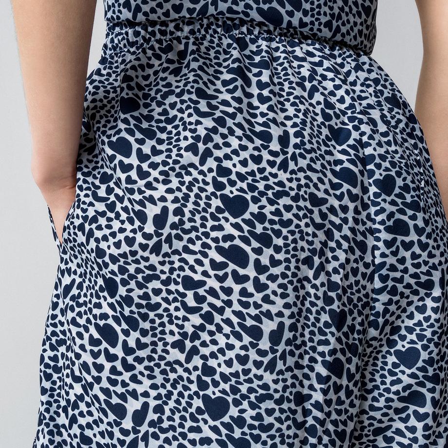 Manor Woman Paisley Print Shorts  