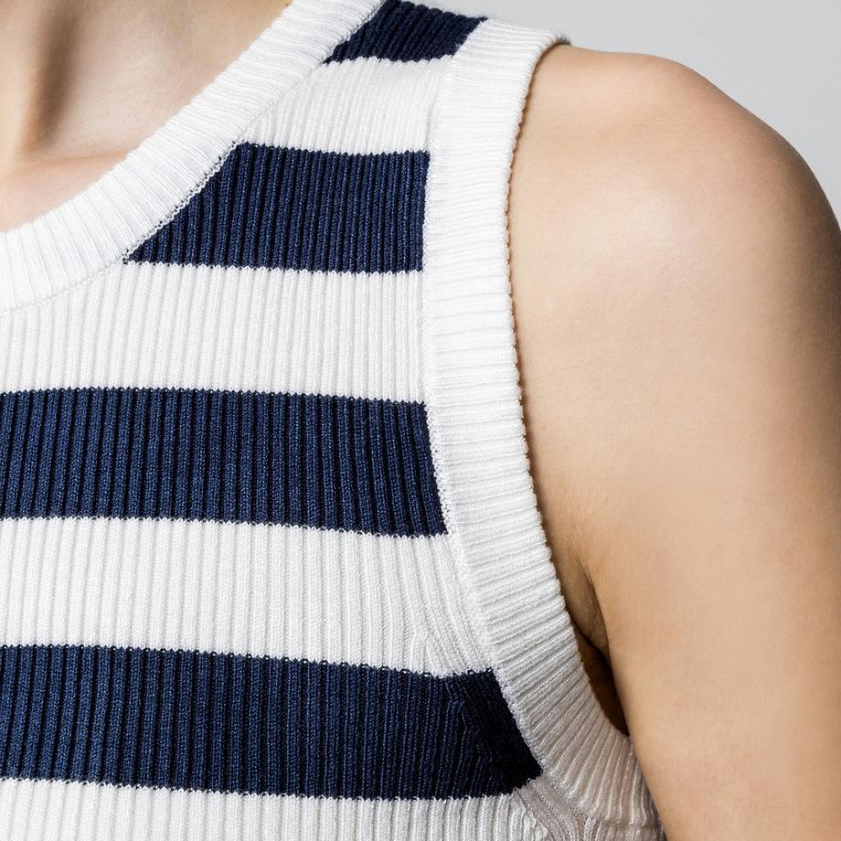 Manor Woman Ärmelloser gestreifter Pullover  