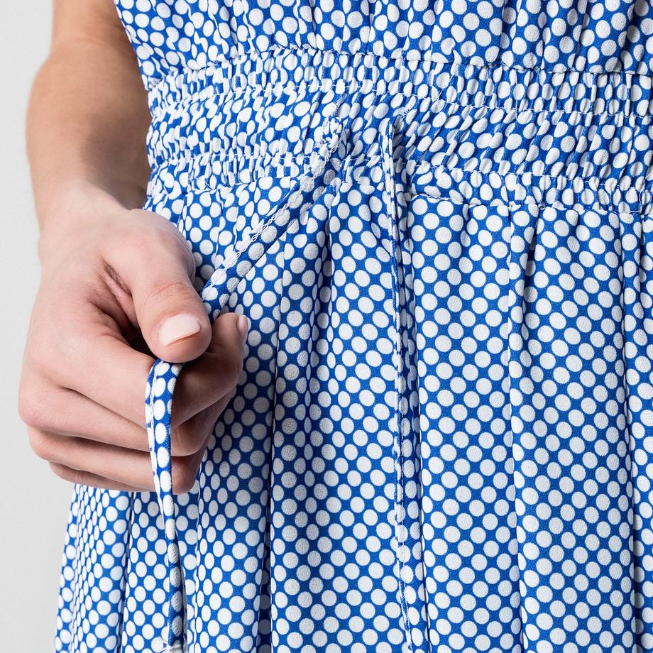 Manor Woman Ärmelloses gepunktetes A-Linien-Kleid  