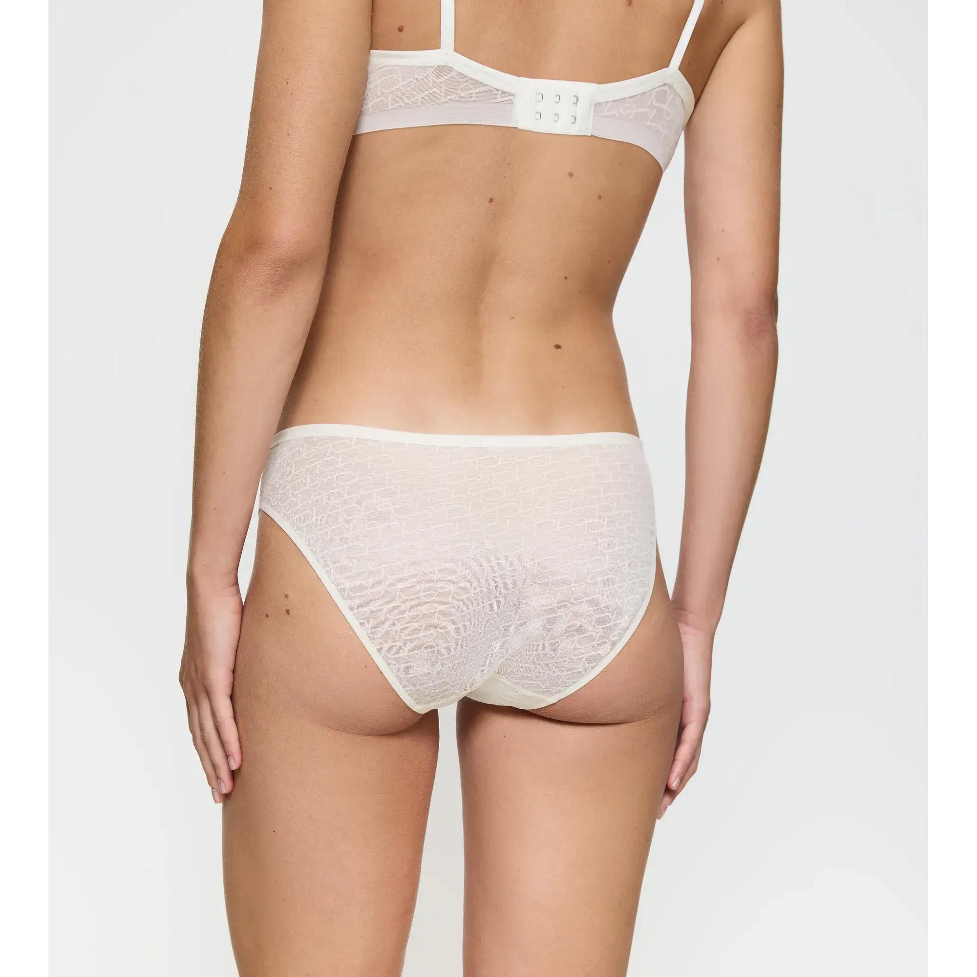 Triumph Signature Sheer Tai Slip 