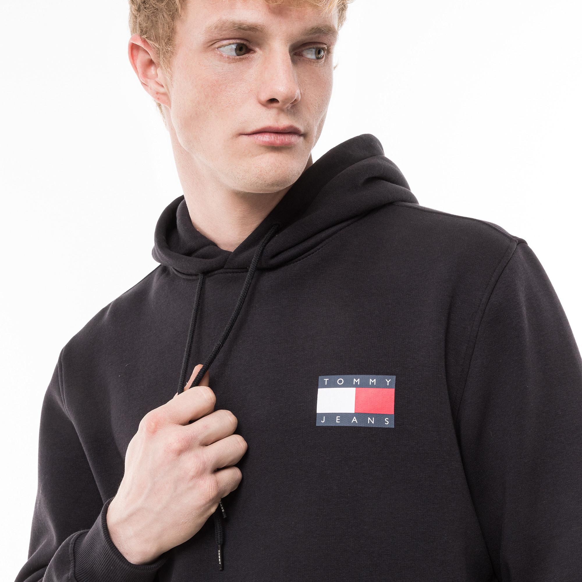 TOMMY JEANS TJM Regular Essential Flag Hoodie  