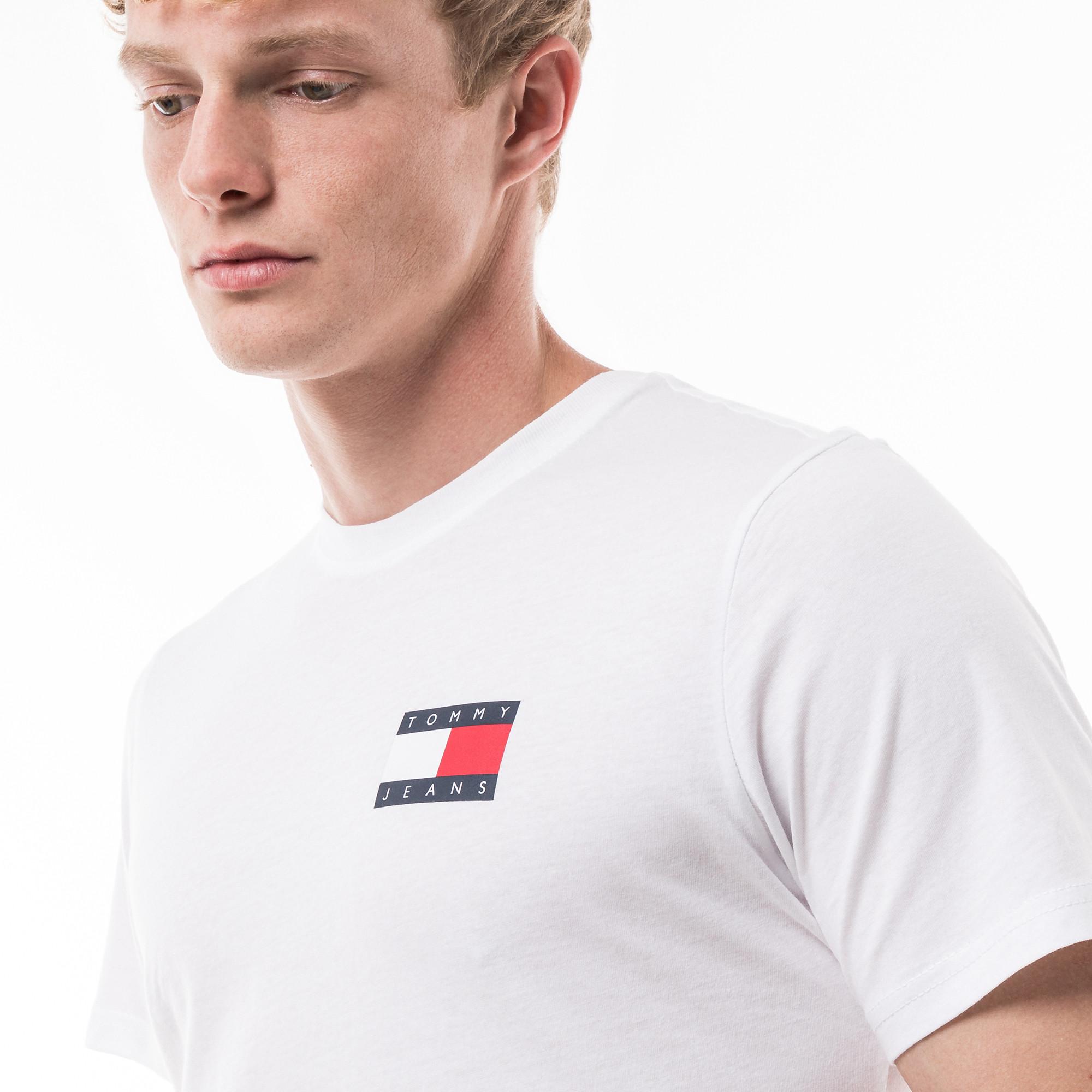 TOMMY JEANS TJM Slim Essential Flag T-Shirt  