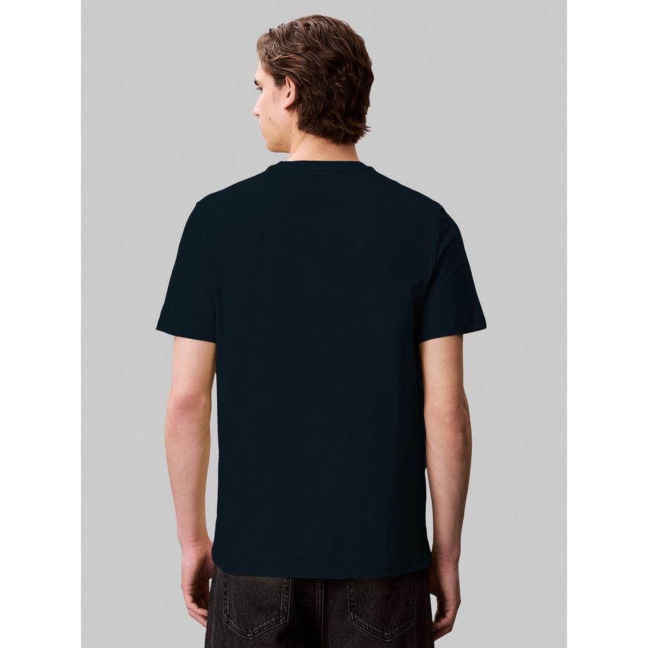 Calvin Klein Jeans SS Smooth Cotton Solid Crewneck T-Shirt  