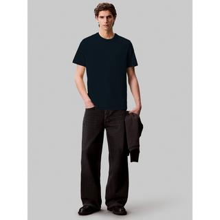 Calvin Klein Jeans SS Smooth Cotton Solid Crewneck T-Shirt  