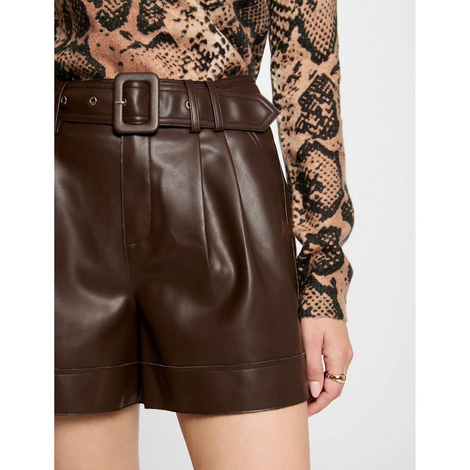 MORGAN Kunstleder Shorts mit Gürtel  
