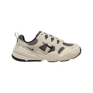 NIKE Wmns Tech Hera Sneakers basse 