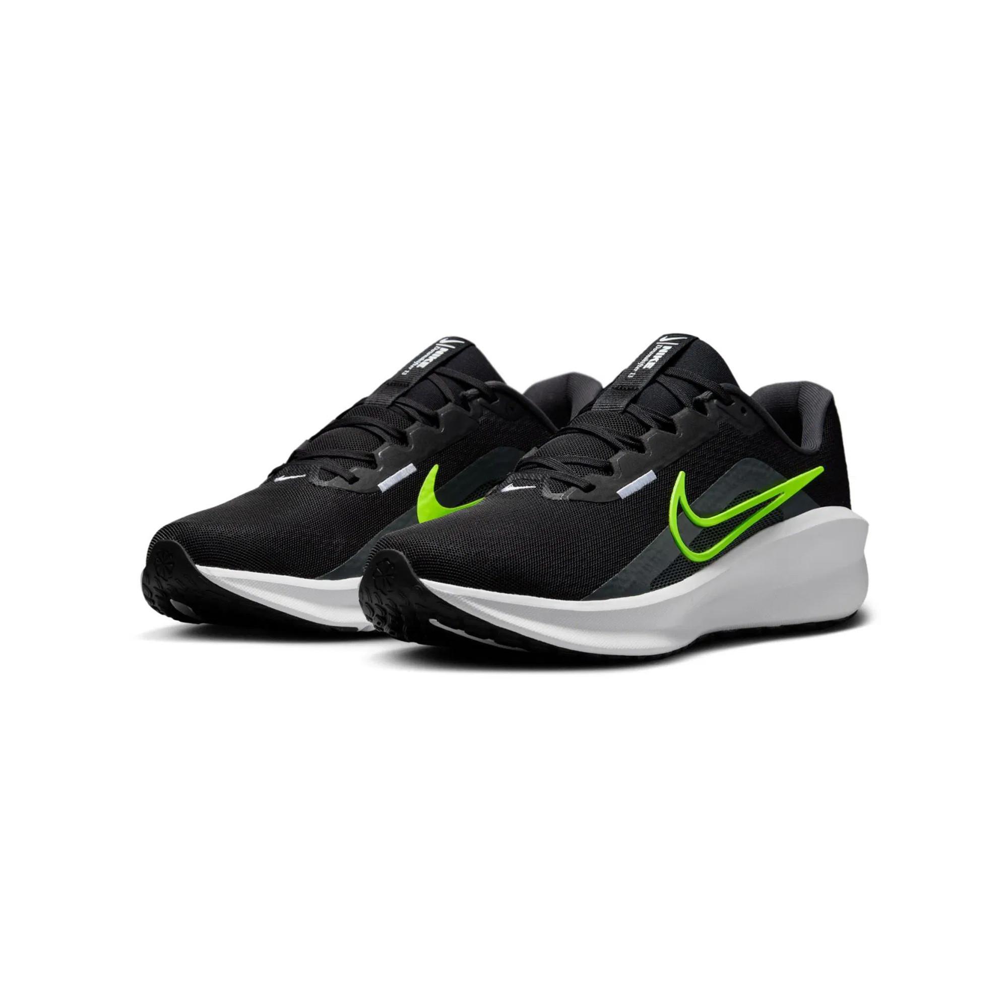 NIKE Downshifter 13 Scarpe da corsa 