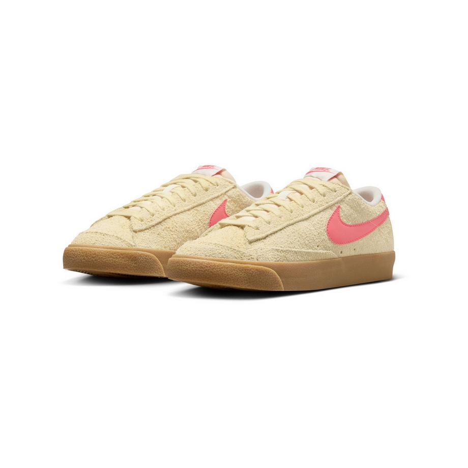 NIKE Wmns Blazer Lo'77 Vntg Sneakers, basses 