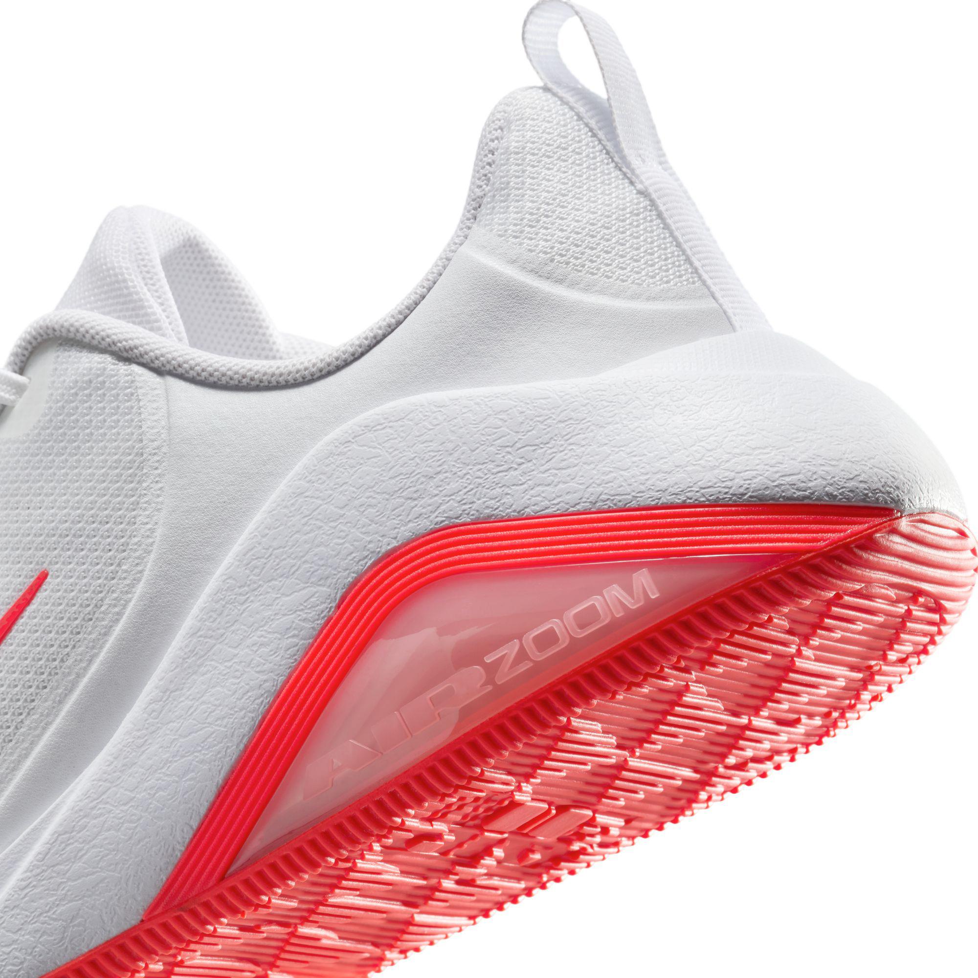 NIKE Wmns Air Zoom Bella 7 Scarpe da fitness 