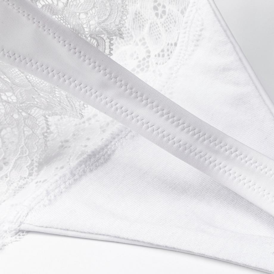 Manor Woman String en dentelle avec nœud  