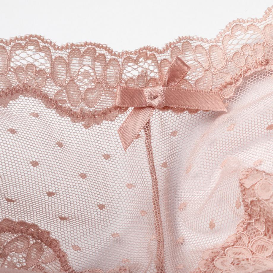 Manor Woman Brasiliana in pizzo  