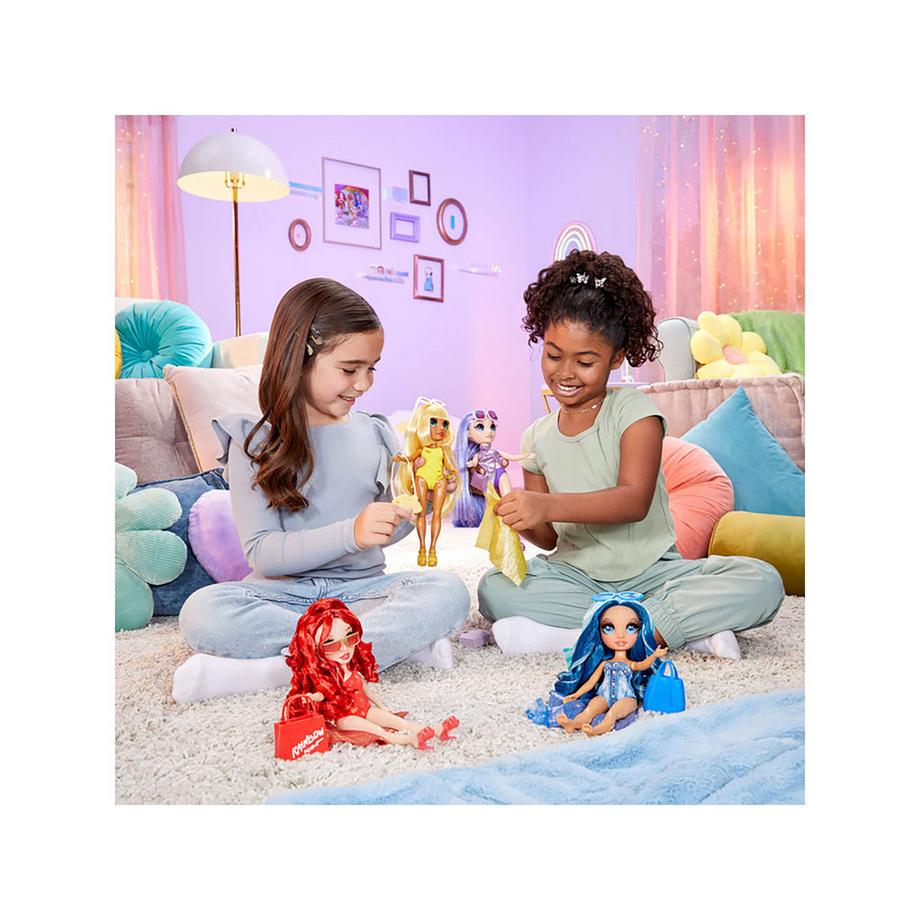 MGA  Rainbow High – Swim & Style Violet Puppe 