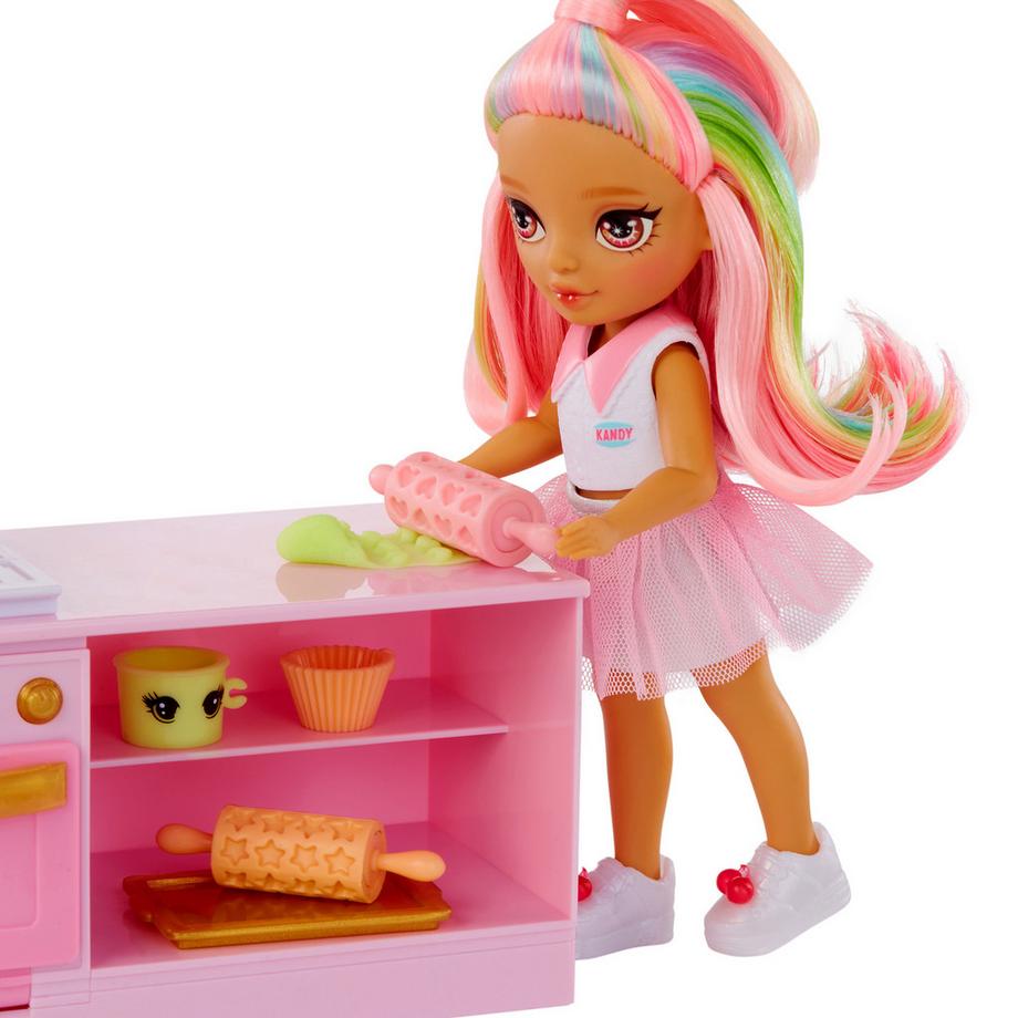 MGA  Rainbow High Little Dessert Shop with Kandy Playset 