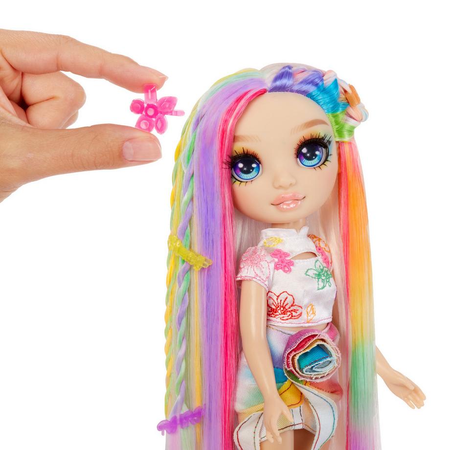 MGA  Rainbow High - Hair Chalk & Style Amaya Puppe 