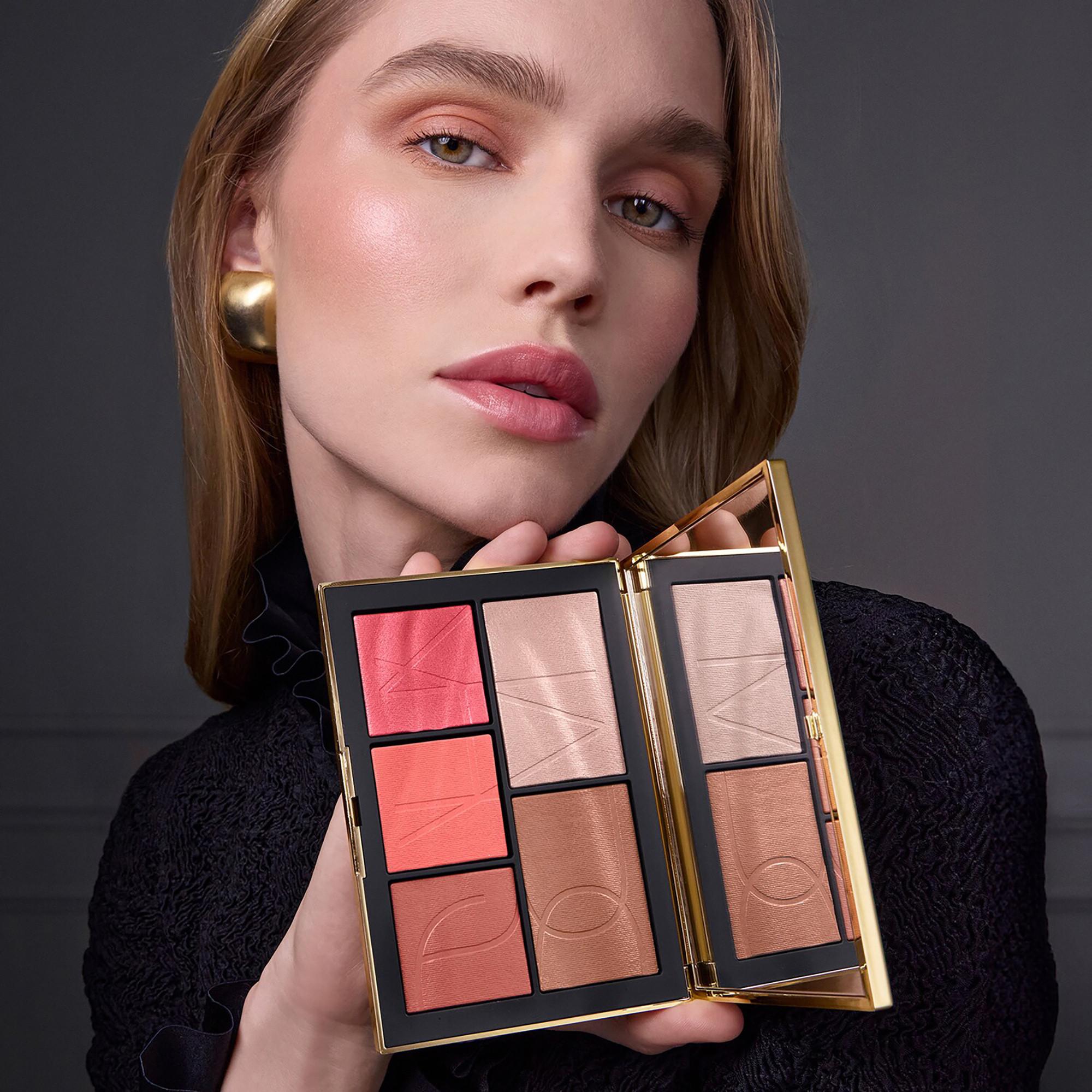 Nars  Pure Luxury Light Reflecting™ Cheek & Eye Palette - Palette per guance e occhi 