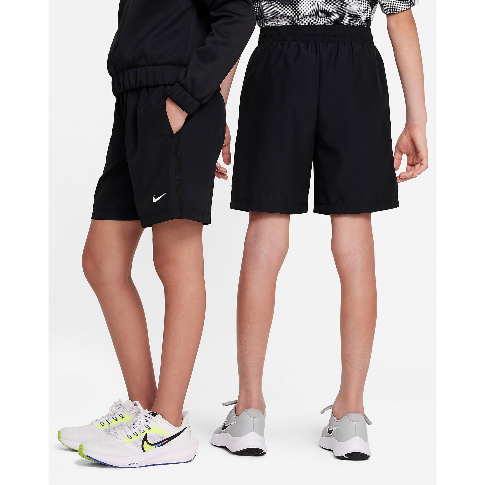 NIKE  Short 