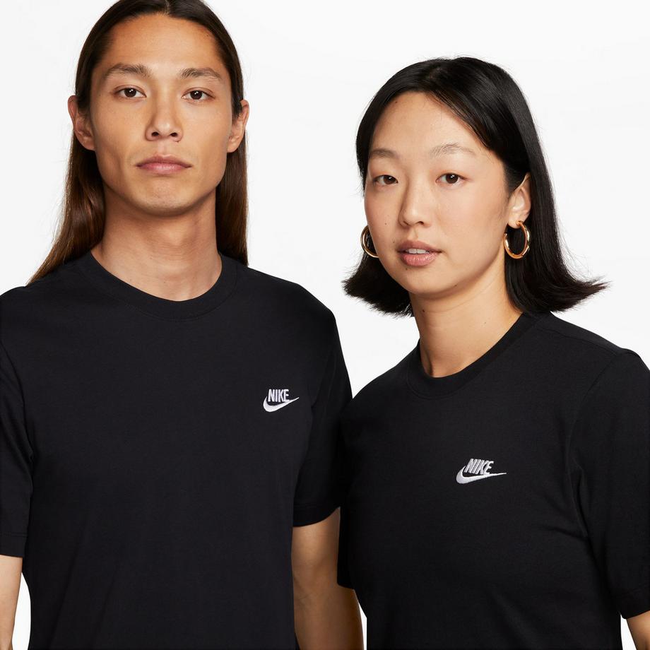 NIKE Sportswear Club T-shirt 