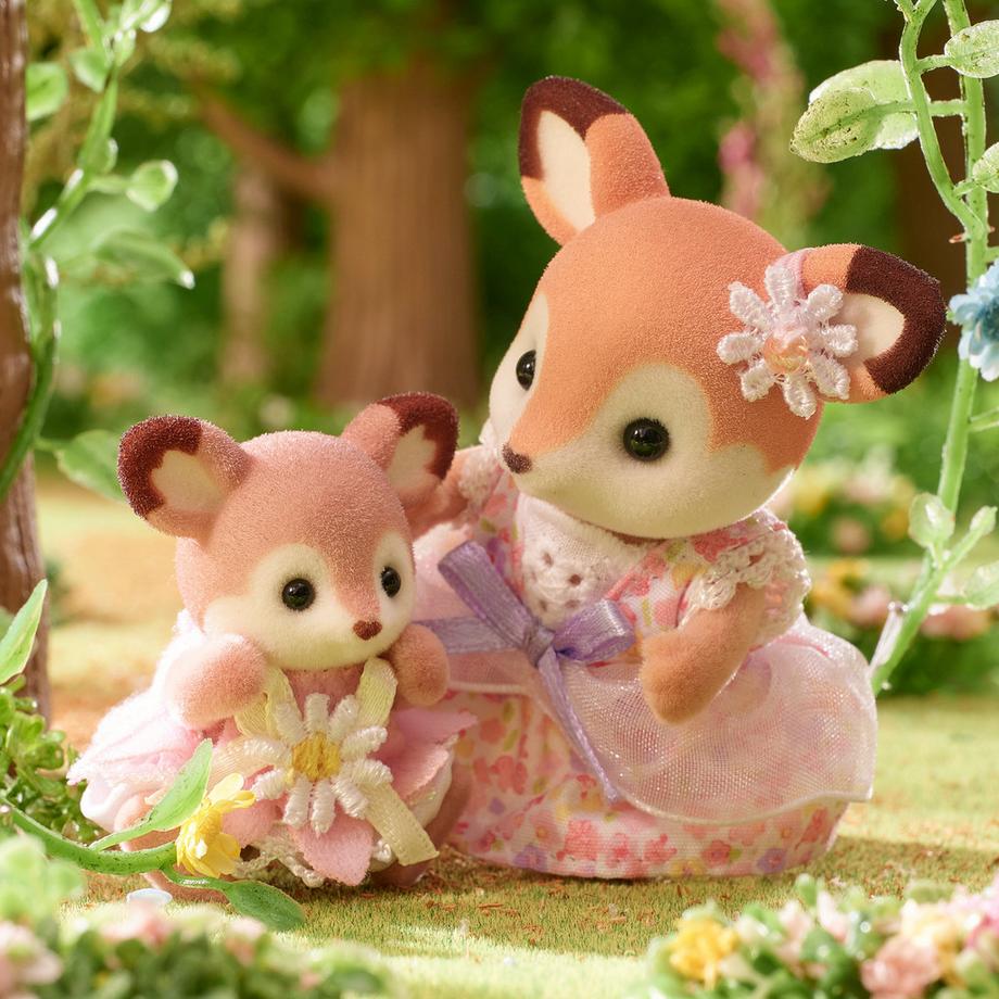 Sylvanian Families  Bébé chevreuil avec balançoire fleurie Set de jeu 